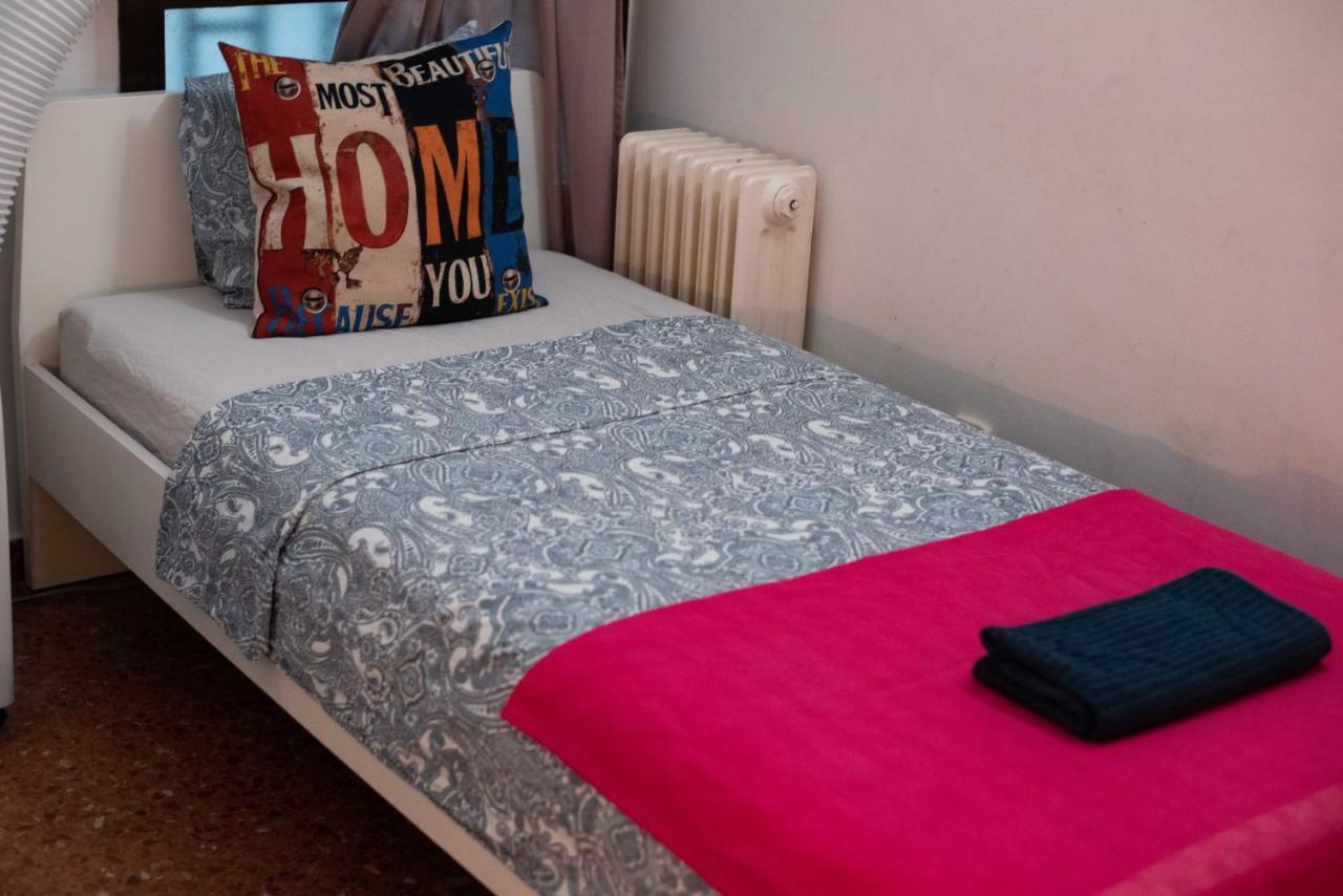 برشلونة Eixample Private Rooms المظهر الخارجي الصورة