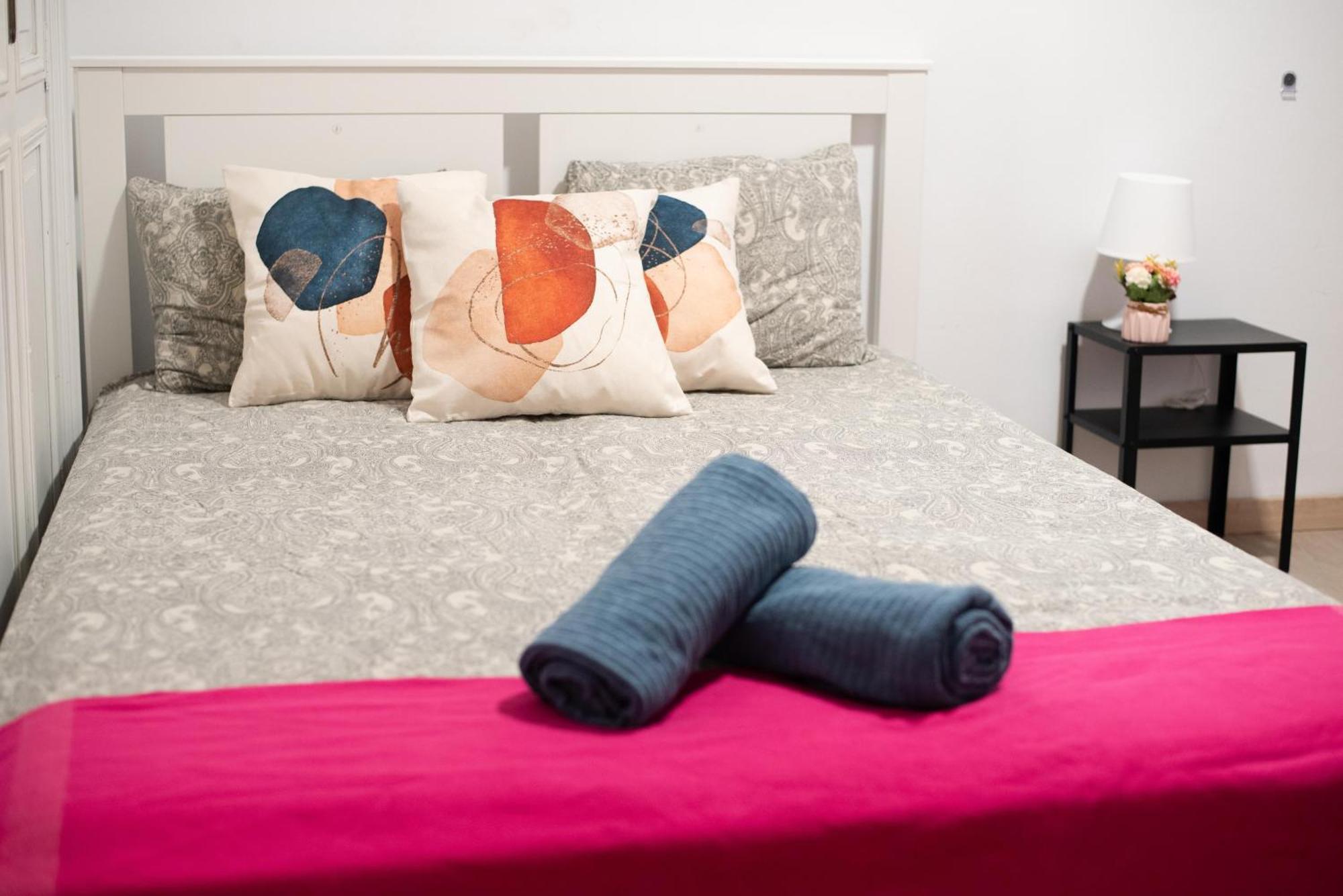برشلونة Eixample Private Rooms المظهر الخارجي الصورة